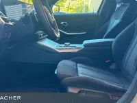 Gebraucht BMW 330e Comfort Edition 292 PS (214 kW) 2025 Alpinweiß uni Limousine