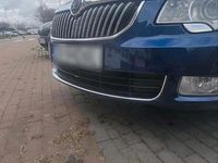 Gebraucht Skoda Superb 160 PS (117 kW) 2011 Blau Kombi