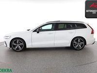 Gebraucht Volvo V60 R-Design 310 PS (228 kW) 2019 Ice white, solid / solid Kombi