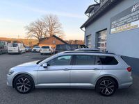 Gebraucht VW Passat 200 PS (147 kW) 2022 Silber Kombi