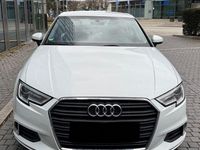 Gebraucht Audi A3 Sport 116 PS (85 kW) 2019 Weiß Limousine