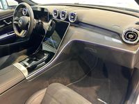 Gebraucht Mercedes 180 AMG 170 PS (125 kW) 2025 Weiß Limousine