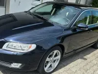 Gebraucht Volvo V70 Momentum 120 PS (88 kW) 2016 Blau Kombi