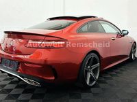 Gebraucht Mercedes E200 AMG line 184 PS (135 kW) 2017 Rot Coupé