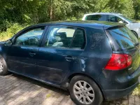 Gebraucht VW Golf V 102 PS (75 kW) 2005 Blau Kleinwagen