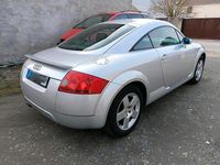 Second-hand Audi TT 180 CP (132 kW) 1999 Argintiu Coupe