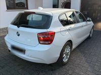 Gebraucht BMW 114 102 PS (75 kW) 2013 Weiß Kleinwagen