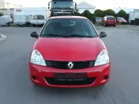 Gebraucht Renault Clio Authentique 58 PS (42 kW) 2009 Hellrot Kleinwagen