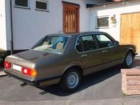 Gebraucht BMW 735 218 PS (160 kW) 1983 Beige Limousine