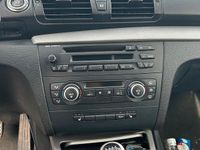 Gebraucht BMW 118 143 PS (105 kW) 2008 Grau Kleinwagen