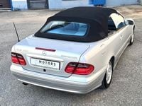 Gebraucht Mercedes CLK200 Avantgarde 163 PS (119 kW) 2002 Silber Cabrio