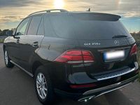 Gebraucht Mercedes GLE350 258 PS (189 kW) 2016 Schwarz SUV