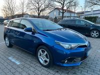 Gebraucht Toyota Auris 116 PS (85 kW) 2015 Blau Limousine