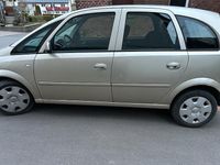 Gebraucht Opel Meriva 105 PS (77 kW) 2006 Gold Van / Kleinbus
