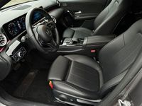 Gebraucht Mercedes A180 116 PS (85 kW) 2019 Grau Limousine