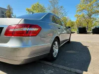 Gebraucht Mercedes E200 184 PS (135 kW) 2012 Silber Limousine