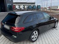 Gebraucht Mercedes C220 190 PS (139 kW) 2018 Grün Kombi
