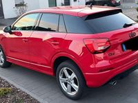 Gebraucht Audi Q2 Black Edition 116 PS (85 kW) 2019 Rot SUV