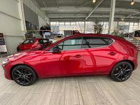 Neu Mazda 3 Homura-Line 140 PS (102 kW) 2026 Rot Limousine