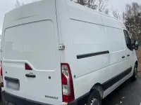 Używany Renault Master 100 KM (73 kW) 2011 Biały Sedan/Limuzyna