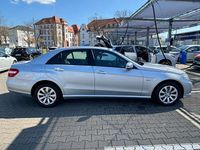 Gebraucht Mercedes E200 136 PS (100 kW) 2011 Iridiumsilber  metalliclack Limousine
