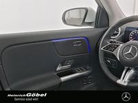 Gebraucht Mercedes GLA250 Progressive 163 PS (119 kW) 2024 Weiß SUV
