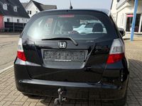 Gebraucht Honda Jazz Trend 90 PS (66 kW) 2010 Schwarz Kleinwagen