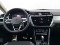 Neu VW Touran 150 PS (110 kW) 2026 Delfingrau metallic Van / Kleinbus