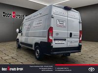 Gebraucht Toyota Proace 140 PS (102 kW) 2024 Icy white Van / Kleinbus