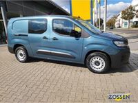 Neu Opel Combo 102 PS (75 kW) 2025 Rot Van / Kleinbus