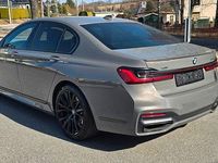Gebraucht BMW 740 Performance 340 PS (250 kW) 2021 Grau Limousine