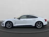 Gebraucht Audi e-tron GT quattro Ambiente 350 kW (476 PS) 2022 Suzukagrau Limousine
