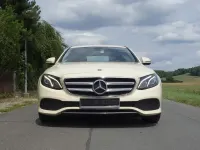 Gebraucht Mercedes E200 150 PS (110 kW) 2019 Gelb Limousine