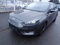 Gebraucht Ford Focus Titanium 182 PS (133 kW) 2016 Grau Limousine