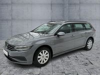 Gebraucht VW Passat Basis 150 PS (110 kW) 2023 Grau Kombi