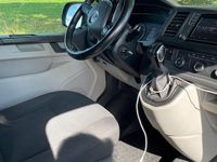 Gebraucht VW Transporter 150 PS (110 kW) 2018 Silber Van