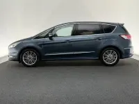 Używany Ford S-MAX Vignale 190 KM (139 kW) 2019 Niebieski Minivan