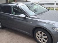 Gebraucht VW Passat 150 PS (110 kW) 2015 Grau Kombi