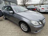 Gebraucht Mercedes E200 Elegance 184 PS (135 kW) 2010 Palladiumsilber  metalliclack Kombi