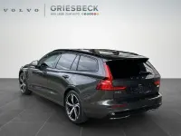 Gebraucht Volvo V60 Plus 455 PS (334 kW) 2023 Platinum grey / metallic Kombi