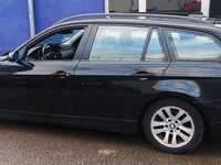 Gebraucht BMW 318 Sport Line 129 PS (94 kW) 2008 Schwarz Kombi