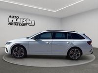 Gebraucht Skoda Octavia RS 245 PS (180 kW) 2024 Moonweiss metallic Kombi