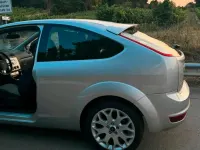 Gebraucht Ford Focus 100 PS (73 kW) 2009 Coupé