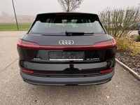 Gebraucht Audi e-tron 230 kW (313 PS) 2022 Schwarz SUV