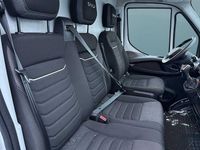 Gebraucht Iveco Daily 175 PS (128 kW) 2022 Weiß Van / Kleinbus