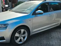 Gebraucht Skoda Octavia Clever 150 PS (110 kW) 2018 Silber Kombi