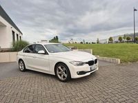 Gebraucht BMW 316 136 PS (100 kW) 2012 Weiß Limousine
