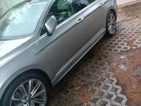 Gebraucht VW Passat R-line 240 PS (176 kW) 2017 Grün Limousine