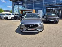 Gebraucht Volvo XC60 Momentum 197 PS (144 kW) 2021 Grau SUV
