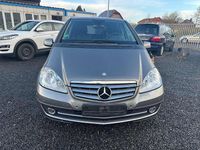 Gebraucht Mercedes A160 95 PS (69 kW) 2010 Mountaingrau  met. Kleinwagen